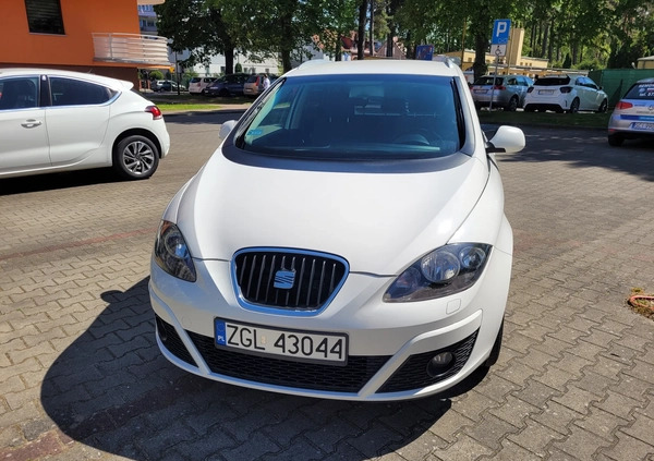 Seat Altea XL cena 21500 przebieg: 324800, rok produkcji 2011 z Goleniów małe 67